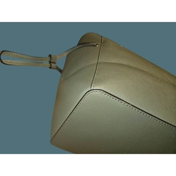 Michael Kors Leather Gilly Drawstring Travel Utility Work Green Shoulder Tote - Picture 5 of 16